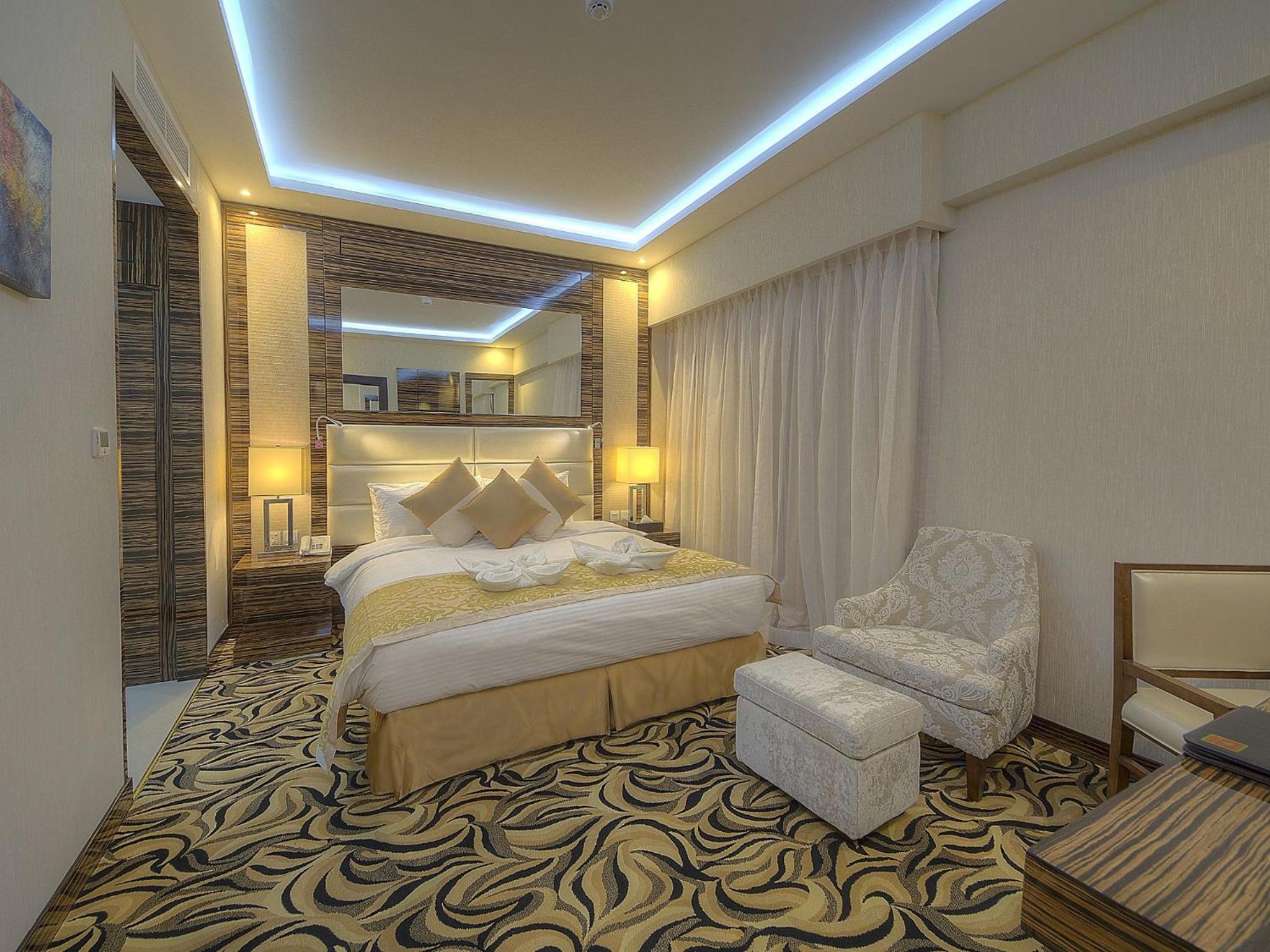 orchid vue hotel