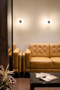 hotel paramount suites and service apartments