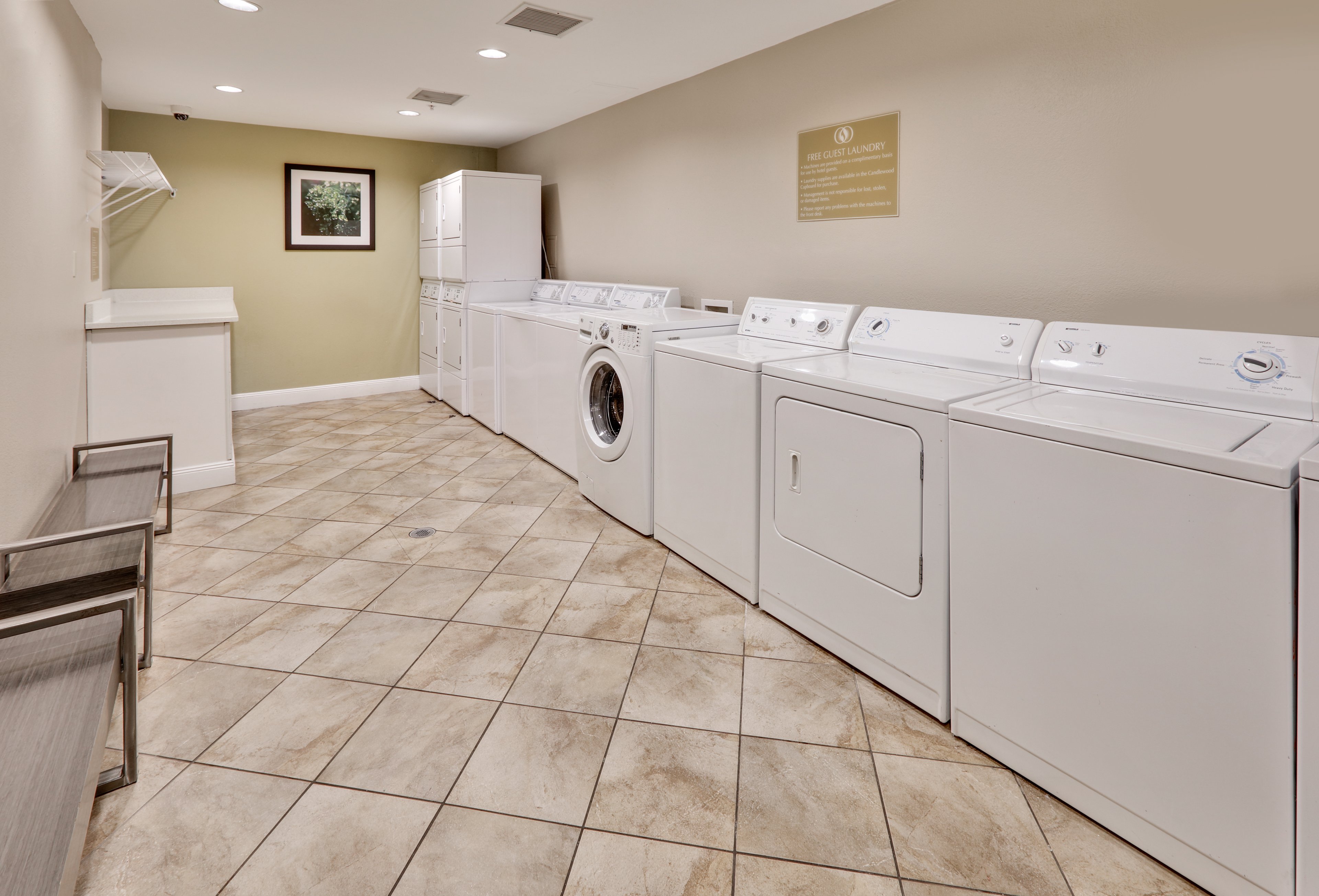 candlewood suites market center by ihg
