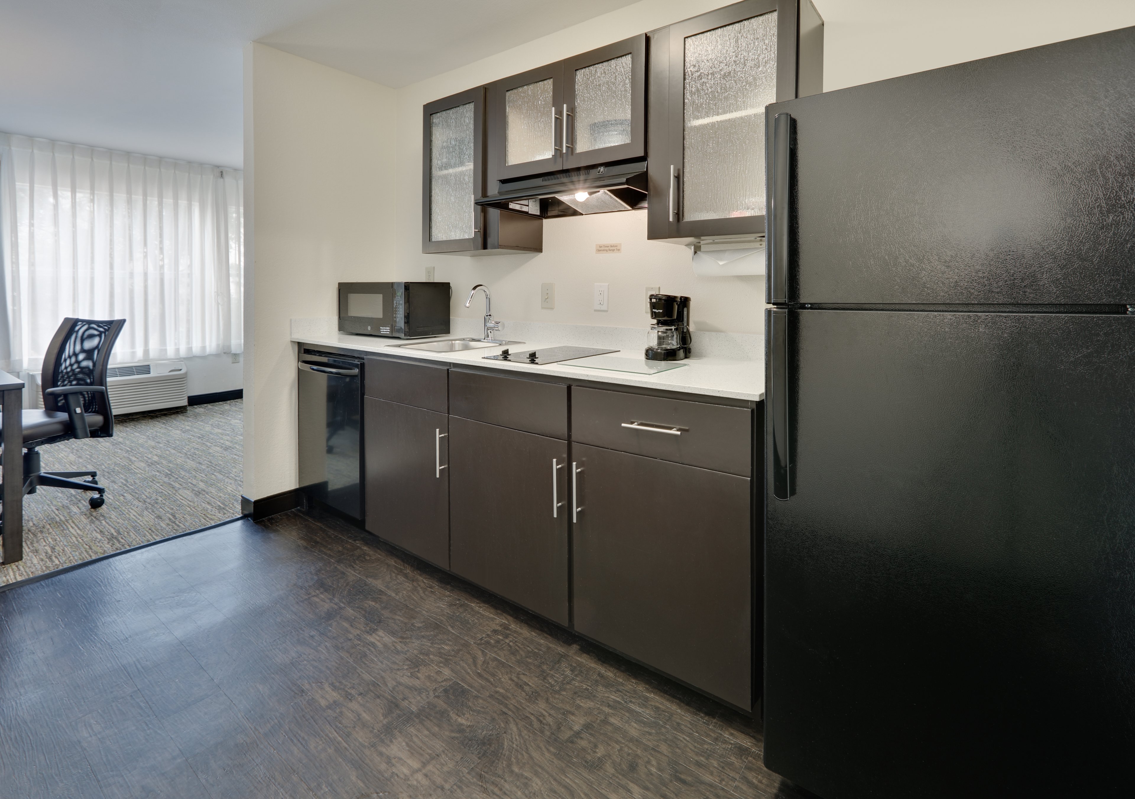 candlewood suites market center by ihg
