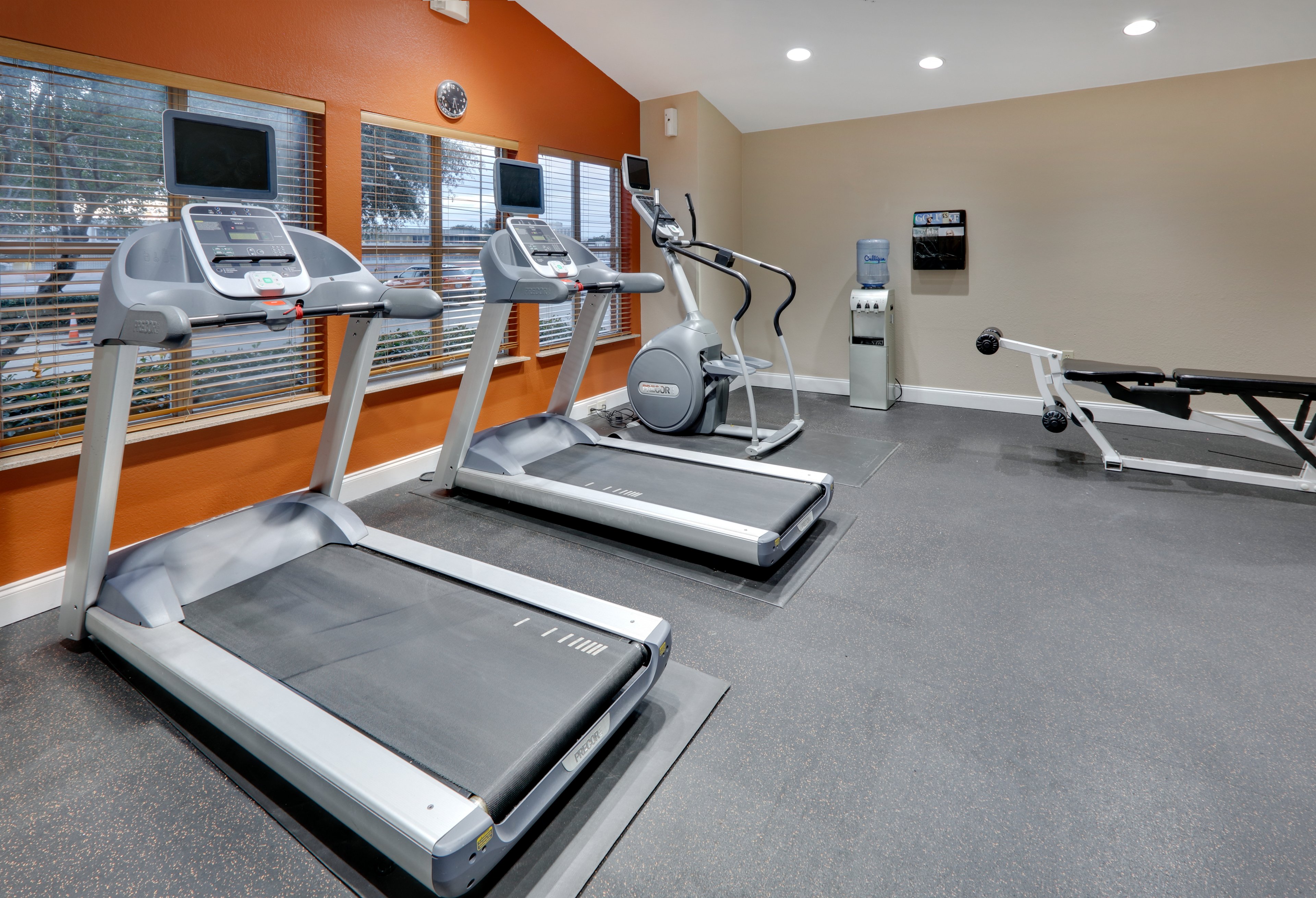 candlewood suites market center by ihg