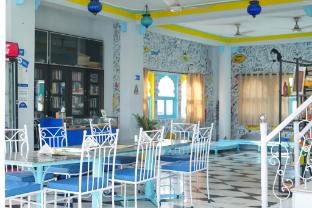 shalom backpackers udaipur adults only