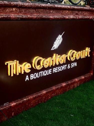 the center court resort and spa