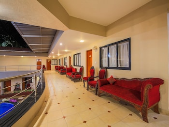 the center court resort and spa