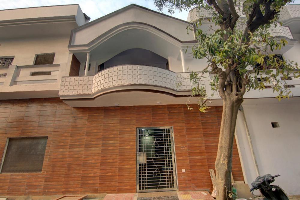 hotel o cozy cottage