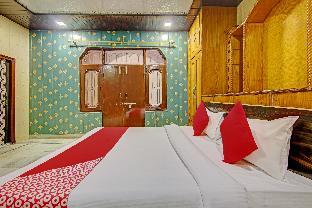 hotel o cozy cottage