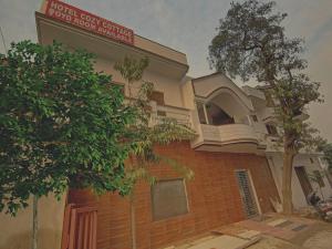 hotel o cozy cottage