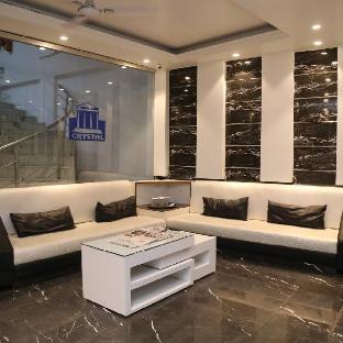 hotel crystal deluxe at new delhi railway station