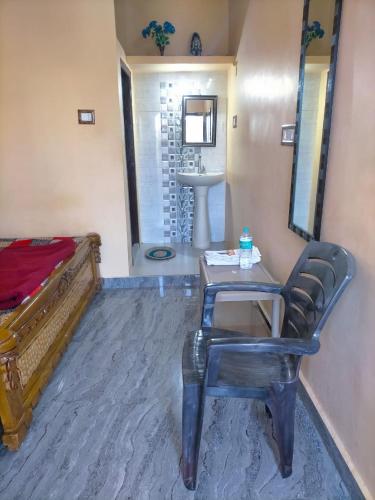 Happy Home Stay,Station Road,0 star