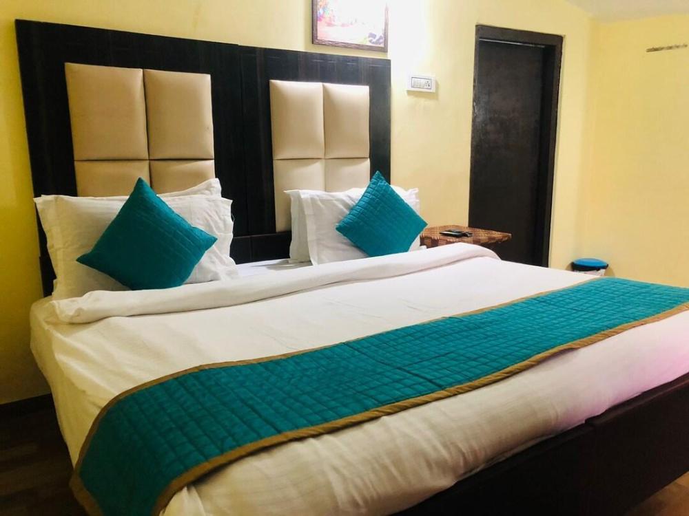 yuvraj fort by made my stay