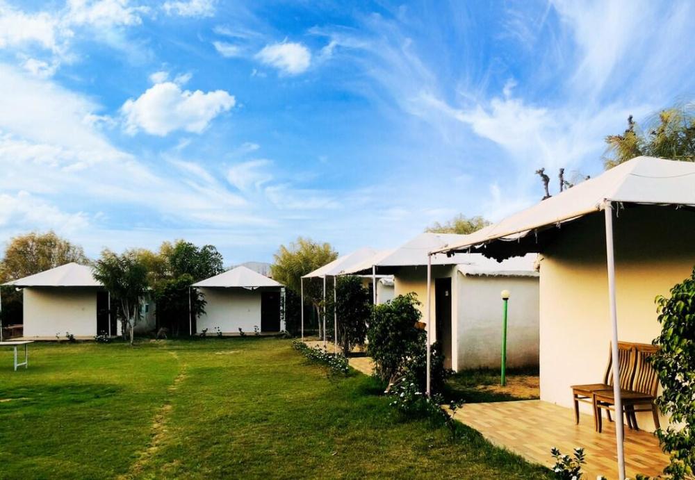 yuvraj fort by made my stay