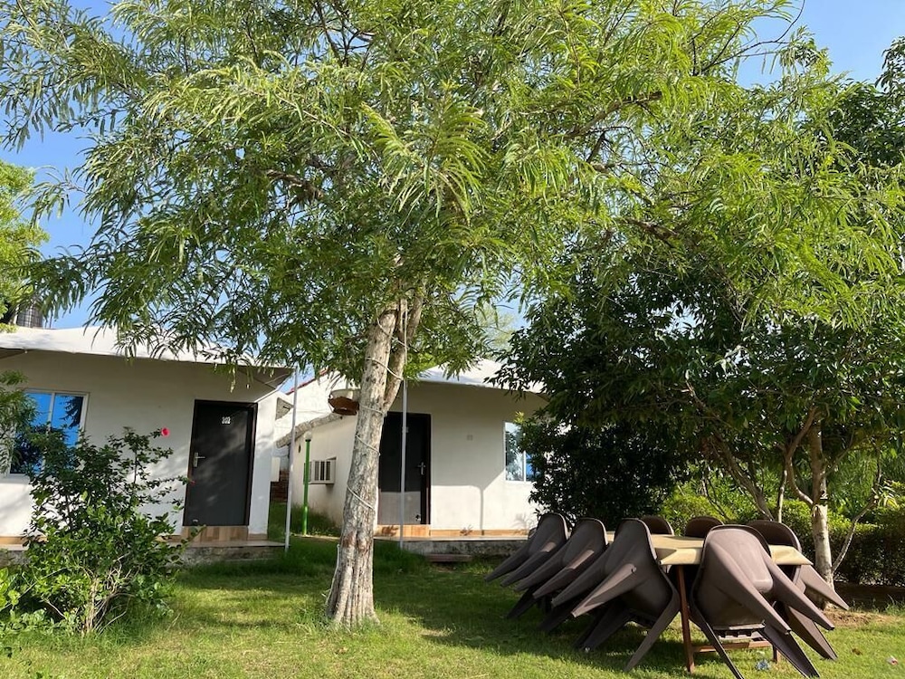 yuvraj fort by made my stay