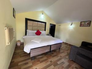 yuvraj fort by made my stay