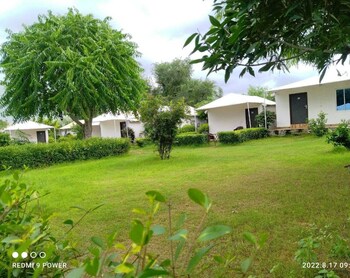 yuvraj fort by made my stay