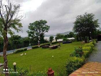 yuvraj fort by made my stay