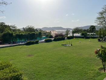 yuvraj fort by made my stay