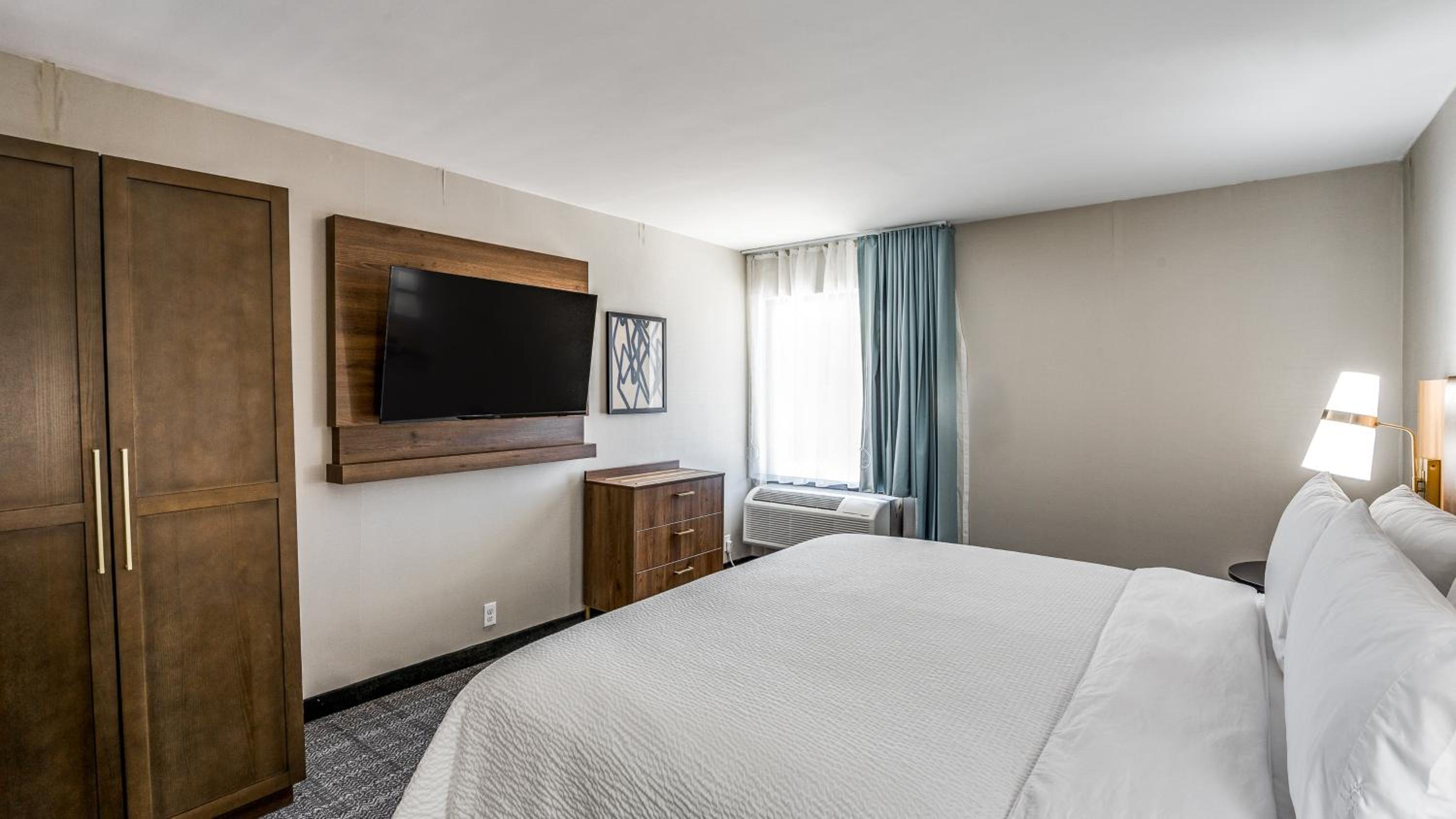holiday inn dallas market ctr love field by ihg