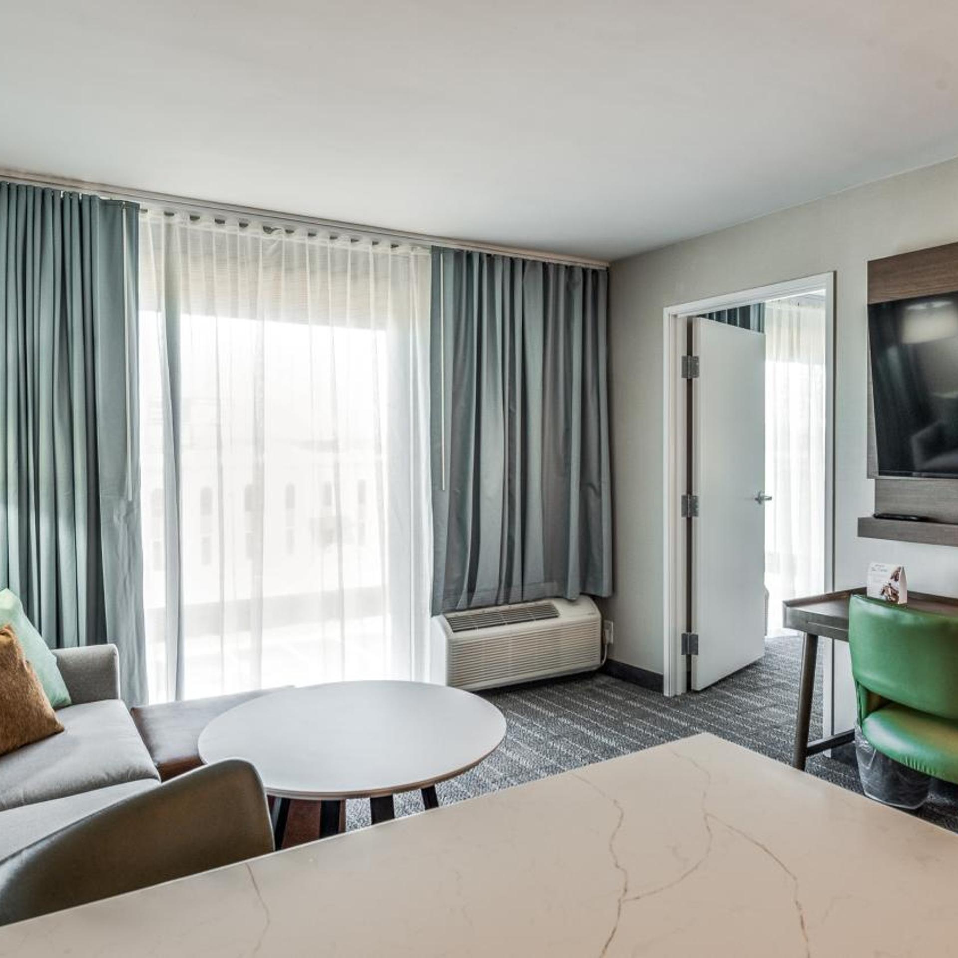 holiday inn dallas market ctr love field by ihg