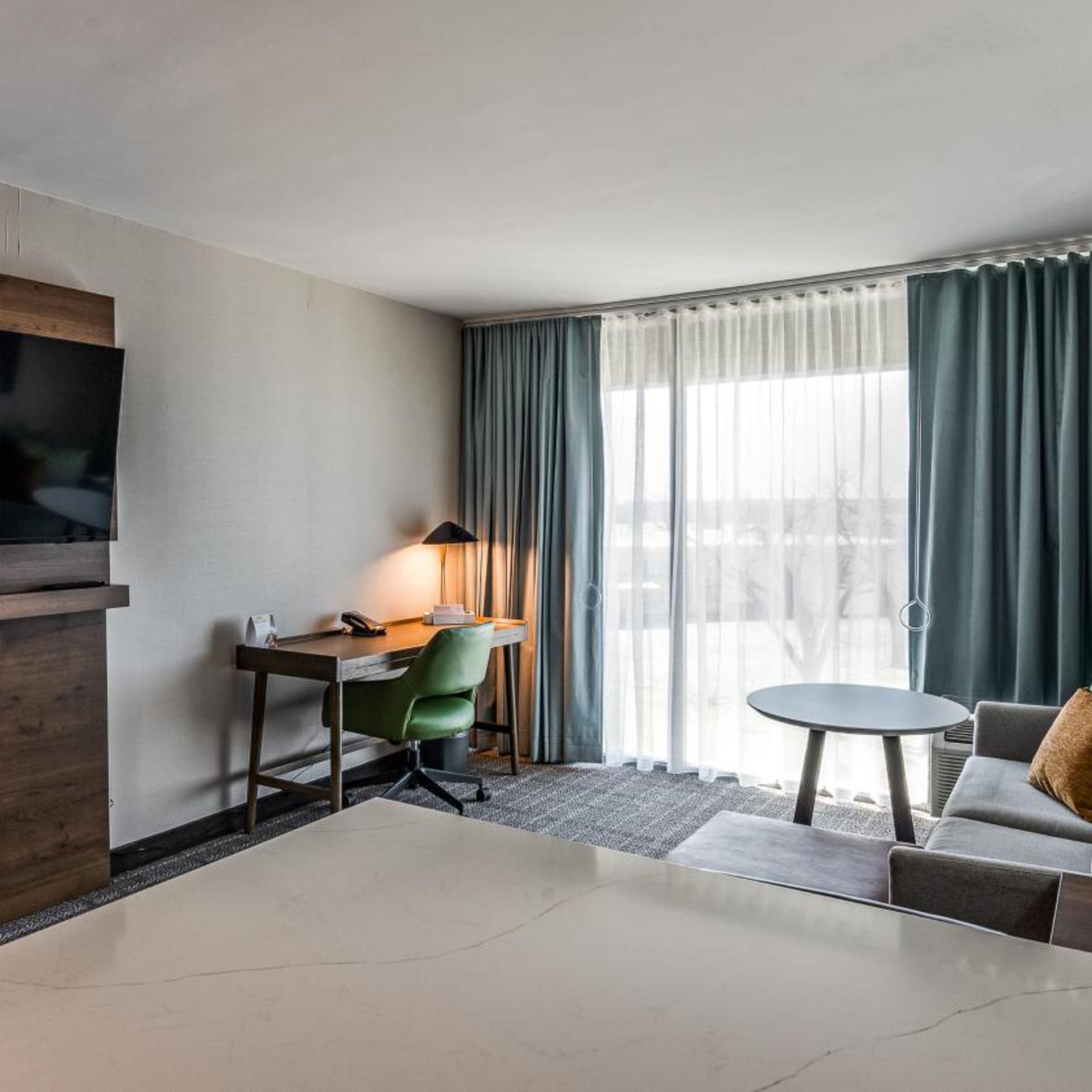 holiday inn dallas market ctr love field by ihg