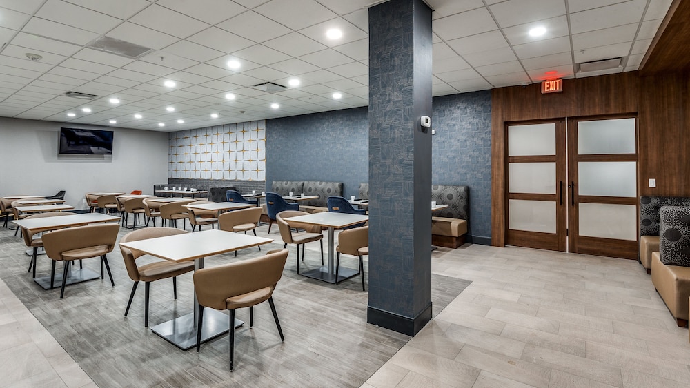 holiday inn dallas market ctr love field by ihg