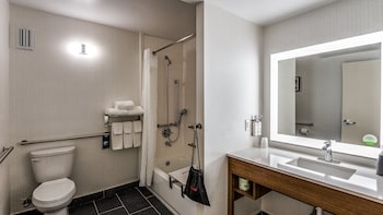 Holiday Inn Dallas Market Ctr Love Field By Ihg,Dallas County>>Dallas,3 star