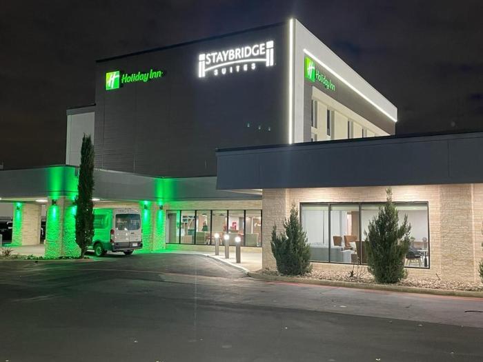 holiday inn dallas market ctr love field by ihg