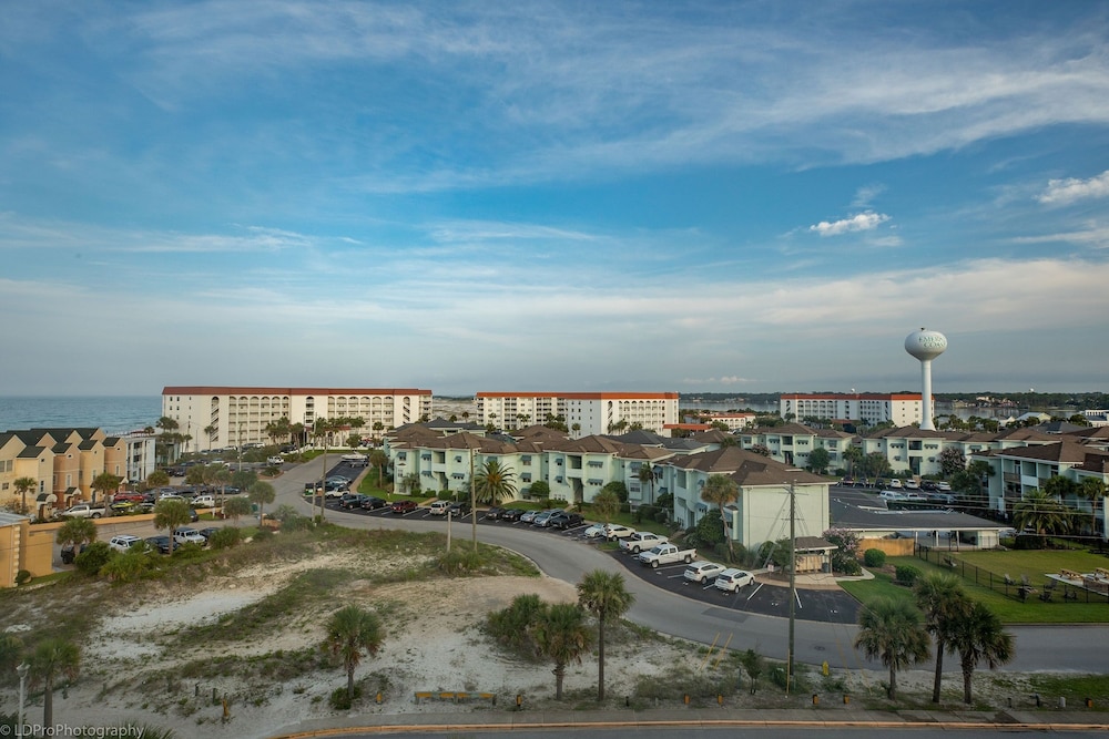 seacrest 705 2 bedroom condo by redawning