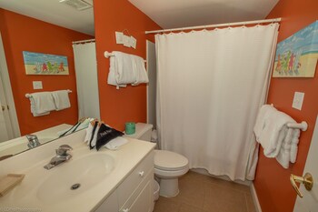 seacrest 705 2 bedroom condo by redawning