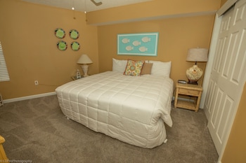 seacrest 705 2 bedroom condo by redawning
