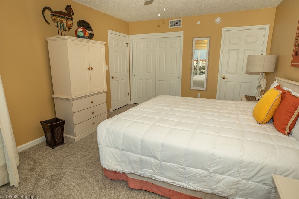seacrest 705 2 bedroom condo by redawning