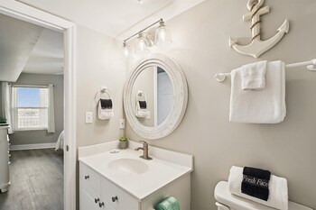 seacrest 407 2 bedroom condo by redawning