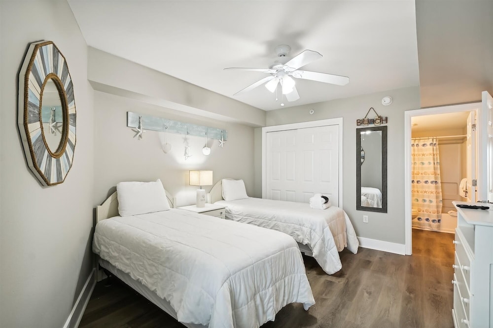 seacrest 407 2 bedroom condo by redawning