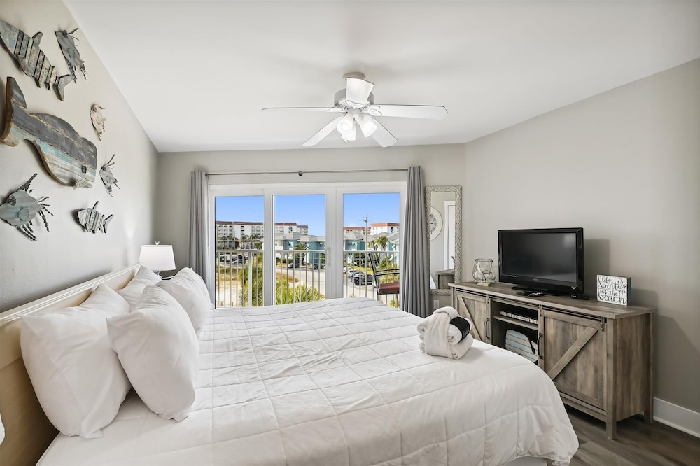 seacrest 407 2 bedroom condo by redawning