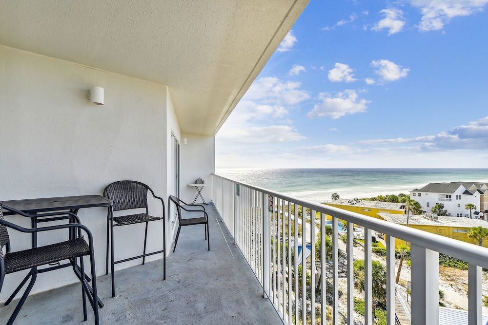 seacrest 703 2 bedroom condo by redawning