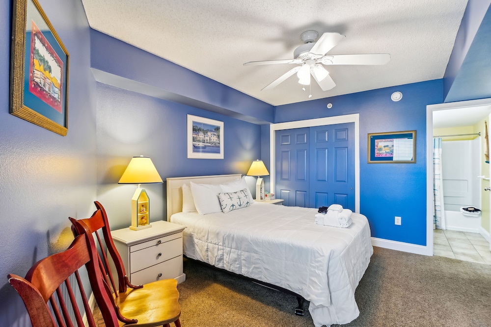 seacrest 703 2 bedroom condo by redawning