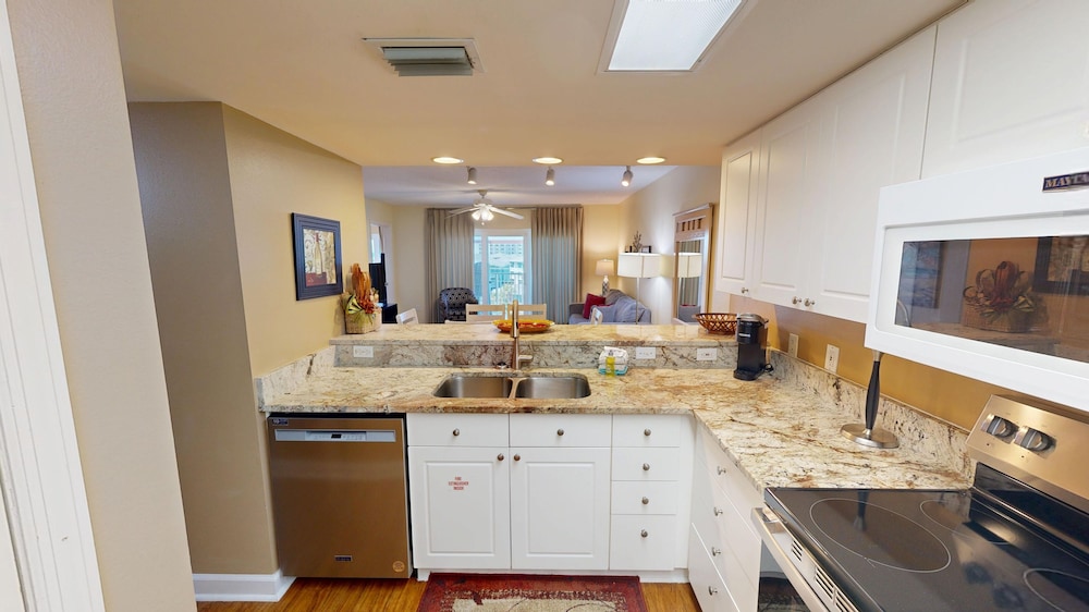 seacrest 514 2 bedroom condo by redawning