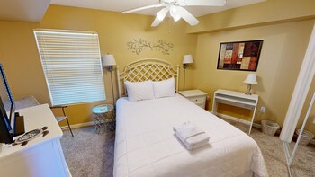 seacrest 514 2 bedroom condo by redawning