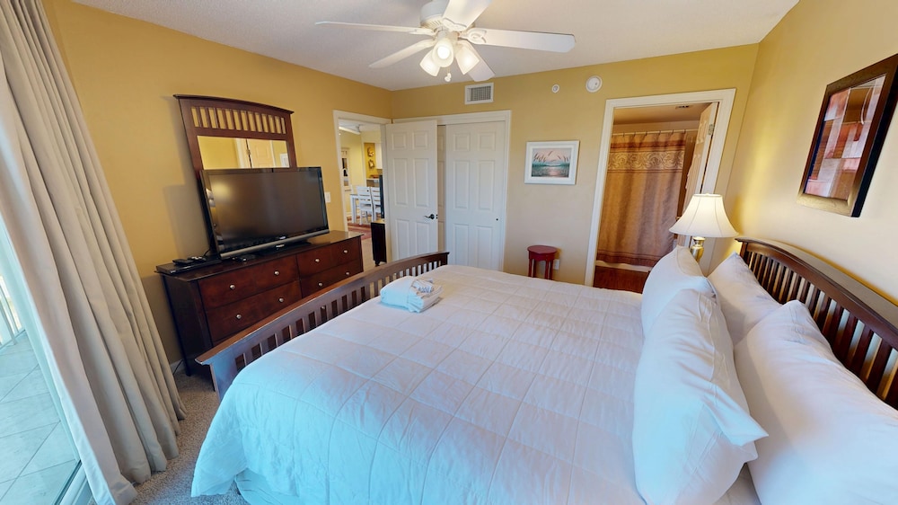 seacrest 514 2 bedroom condo by redawning