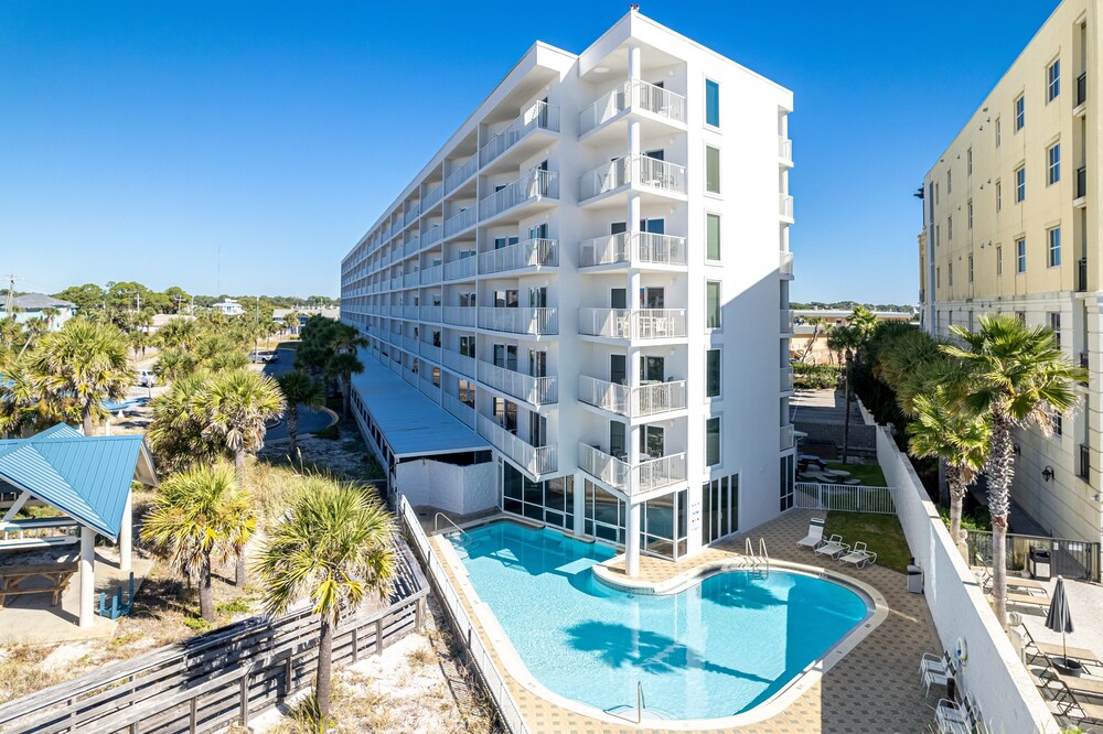 seacrest 511 2 bedroom condo by redawning