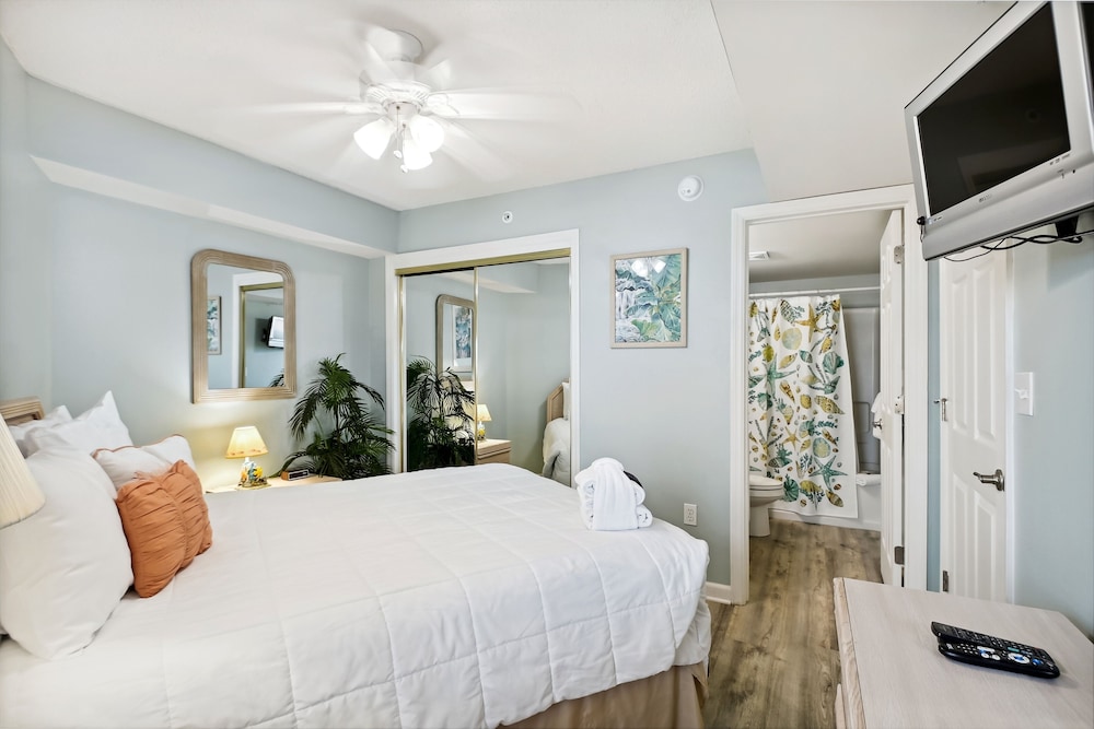 seacrest 511 2 bedroom condo by redawning