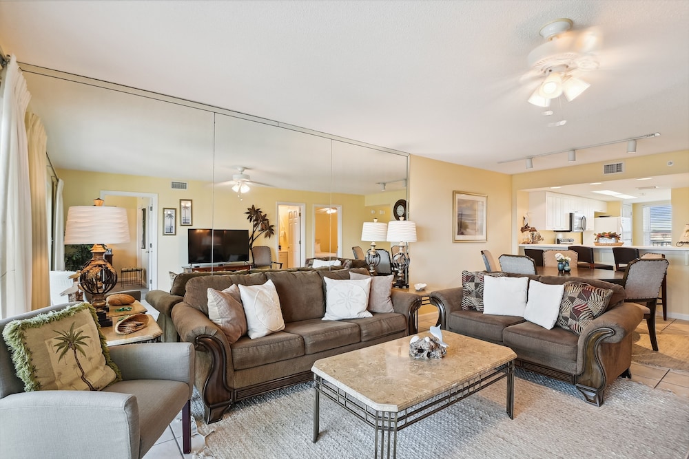 seacrest 504 2 bedroom condo by redawning