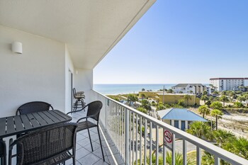 seacrest 504 2 bedroom condo by redawning