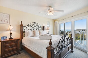 seacrest 504 2 bedroom condo by redawning
