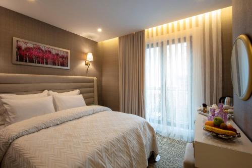 mr beyaz butik hotel