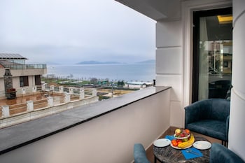 La Cielo Suites Bostanci,Maltepe>>Istanbul,4 star