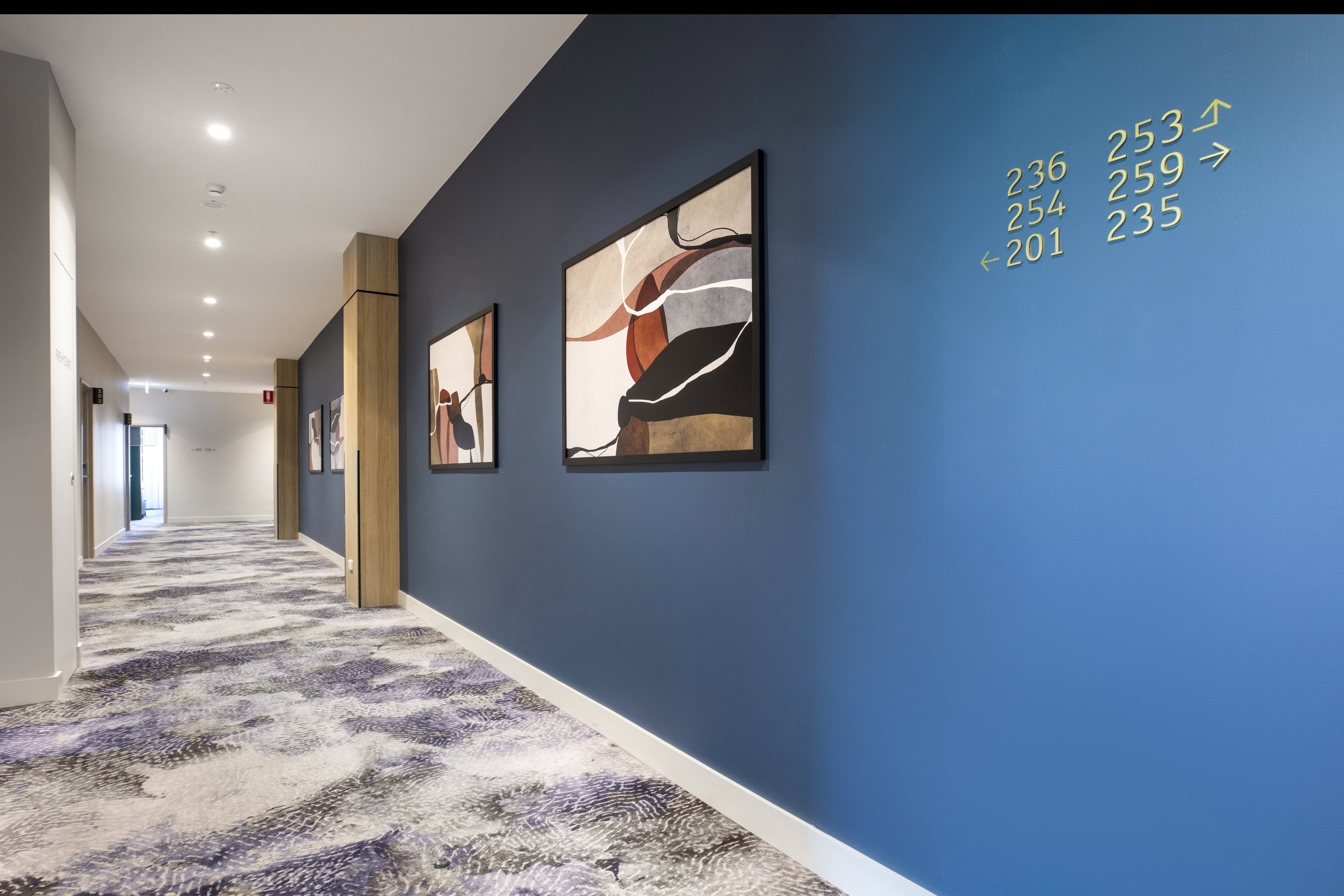 holiday inn dandenong by ihg