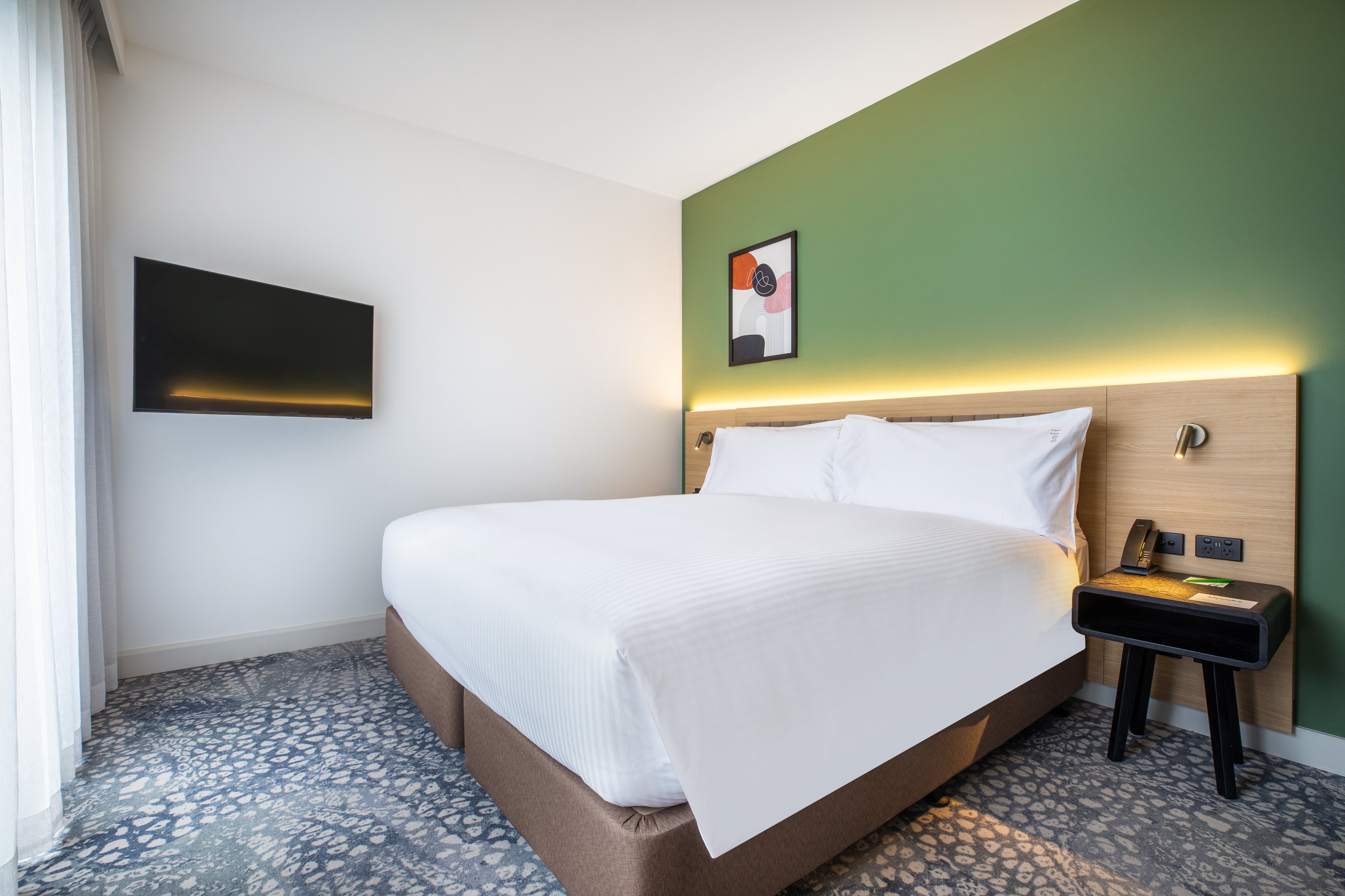 holiday inn dandenong by ihg
