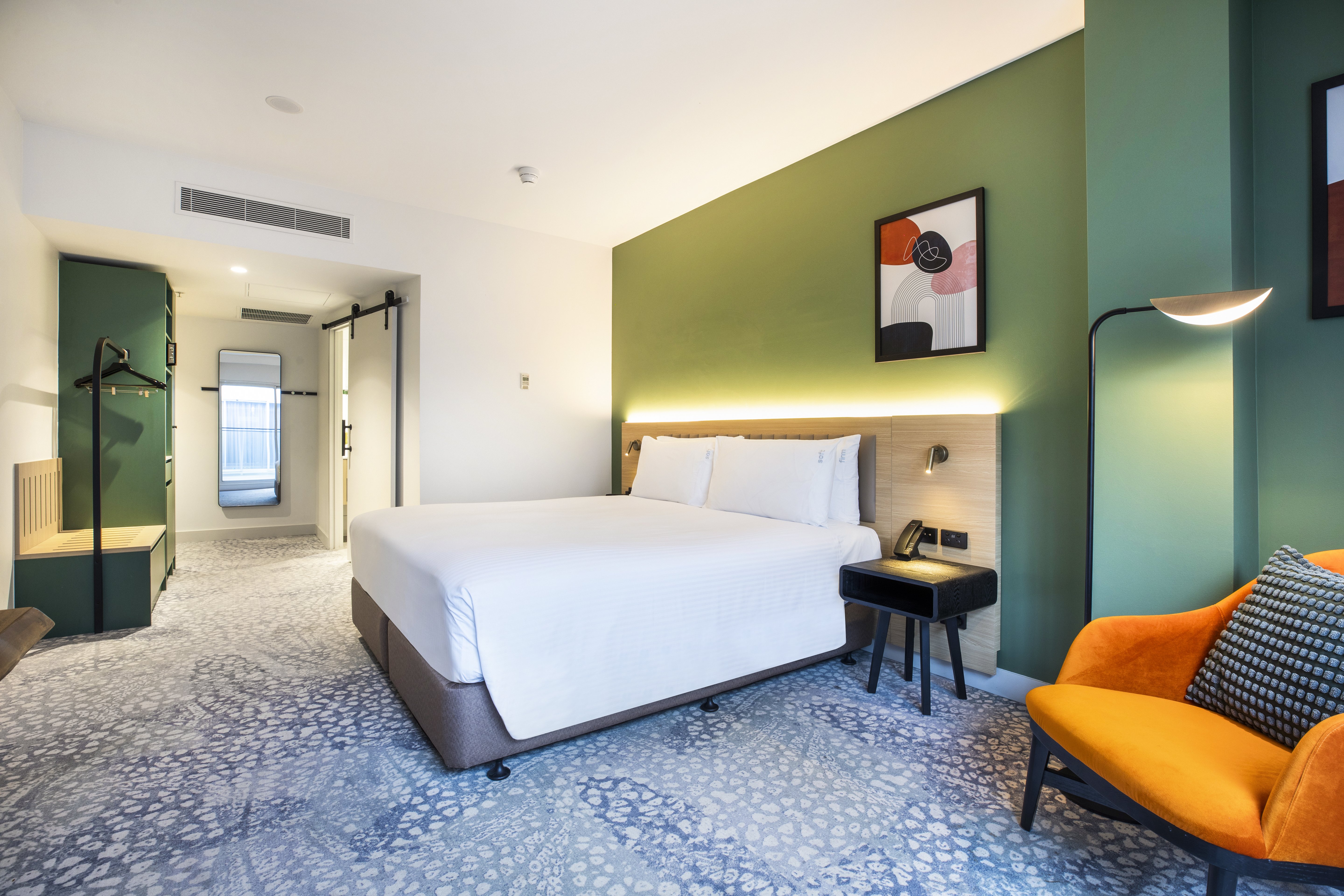 holiday inn dandenong by ihg