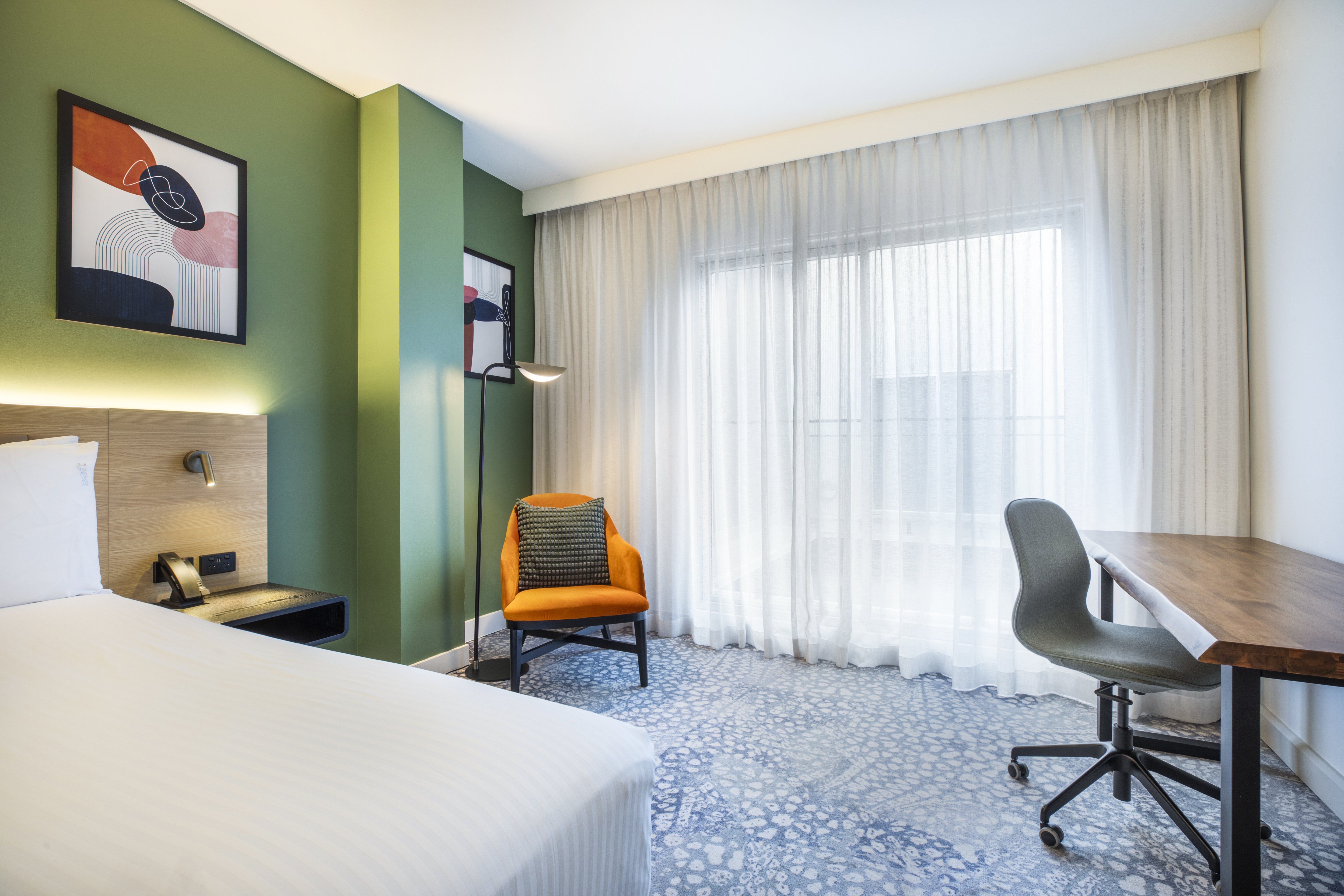 holiday inn dandenong by ihg