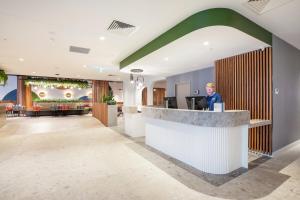 holiday inn dandenong by ihg